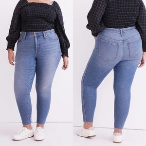EUC Madewell Plus Curvy High-Rise Skinny Jeans in Ainsworth Wash Raw-Hem Edition